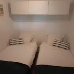 Algarve,quarteira Azul Виламура