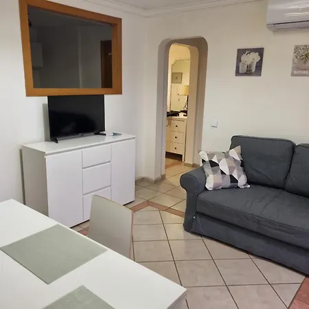 Algarve,quarteira Azul Apartamento